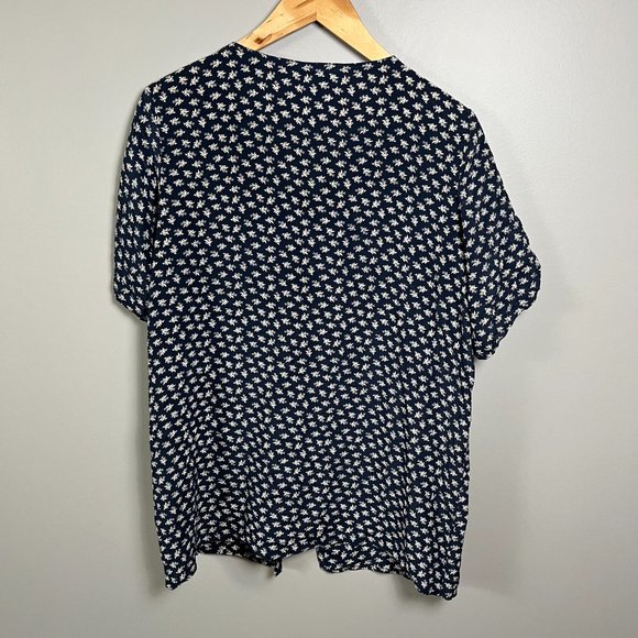 Navy blue vintage floral silk top - Picture 7 of 8